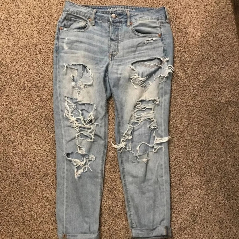 American Eagle Ripped Jeans